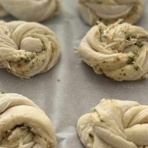 Take & Bake Garlic Parmesan knots